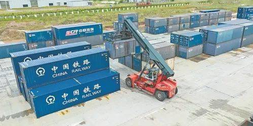 2023年前10月廣西鐵水聯(lián)運貨物151萬標(biāo)箱